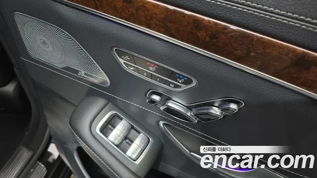 Mercedes-Benz S-Class 2015 — фото 18