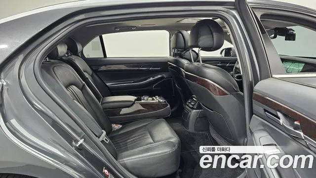 Genesis EQ900 2018 — фото 12