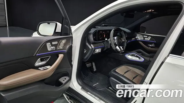 Mercedes-Benz GLE-Class 2023 — фото 11