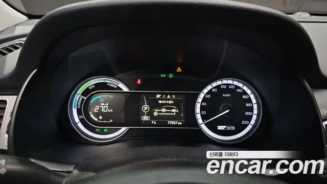 Kia Niro 2017 — фото 8