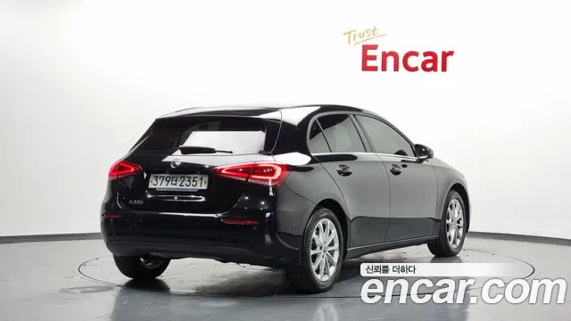 Mercedes-Benz A-Class 2019 — фото 2