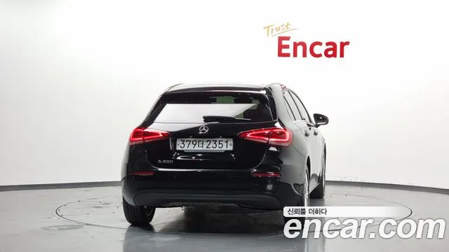 Mercedes-Benz A-Class 2019 — фото 4