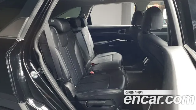 Kia Sorento 2022 — фото 12