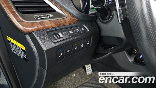 Hyundai Maxcruz 2017 — фото 18