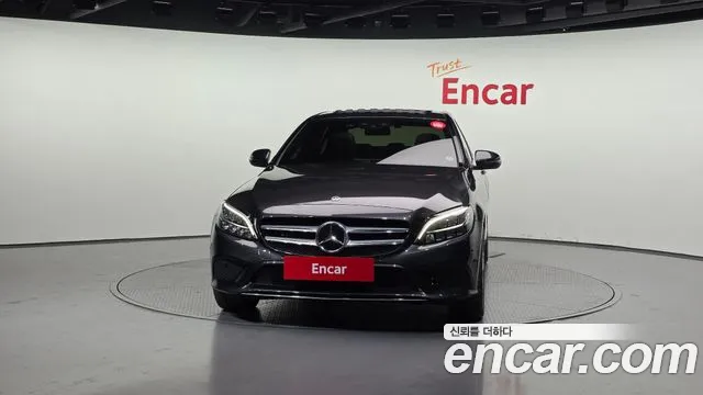 Mercedes-Benz C-Class 2020 — фото 3