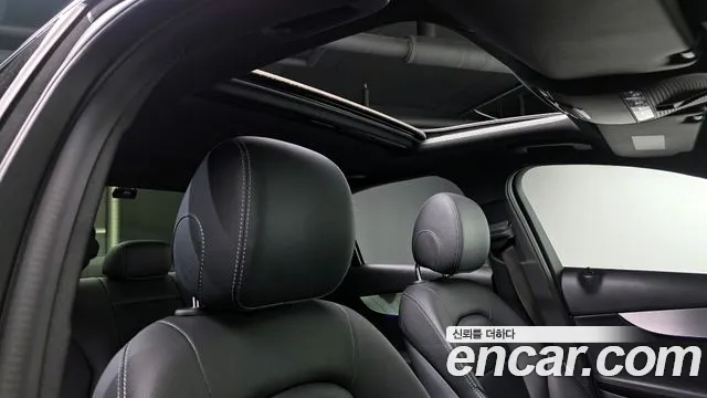 Mercedes-Benz C-Class 2020 — фото 18