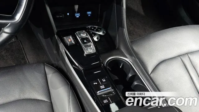 Hyundai Sonata 2020 — фото 9