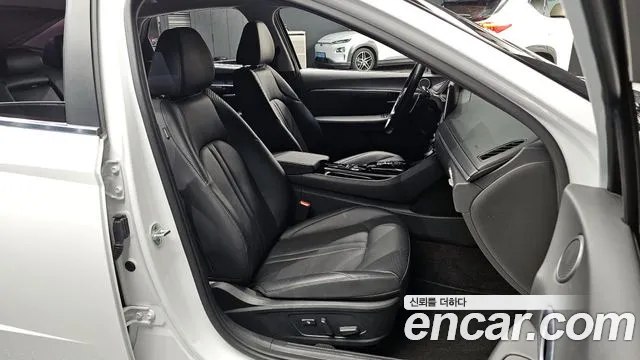 Hyundai Sonata 2020 — фото 10