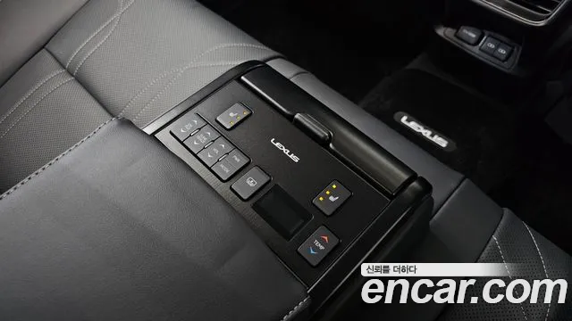 Lexus ES 2026 — фото 18