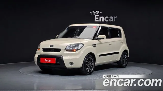 Kia Soul 2011 — фото 1