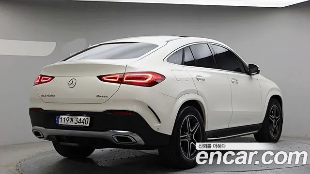 Mercedes-Benz GLE-Class 2020 — фото 2