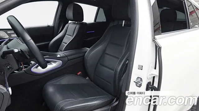 Mercedes-Benz GLE-Class 2020 — фото 10