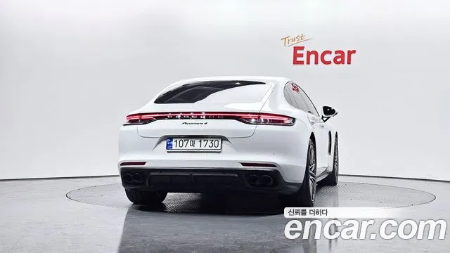 Porsche Panamera 2021 — фото 4