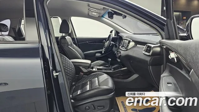 Kia Sorento 2019 — фото 10