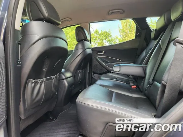 Hyundai Santafe 2016 — фото 11