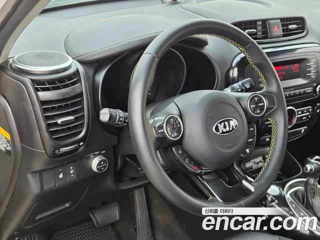 Kia Soul 2015 — фото 10