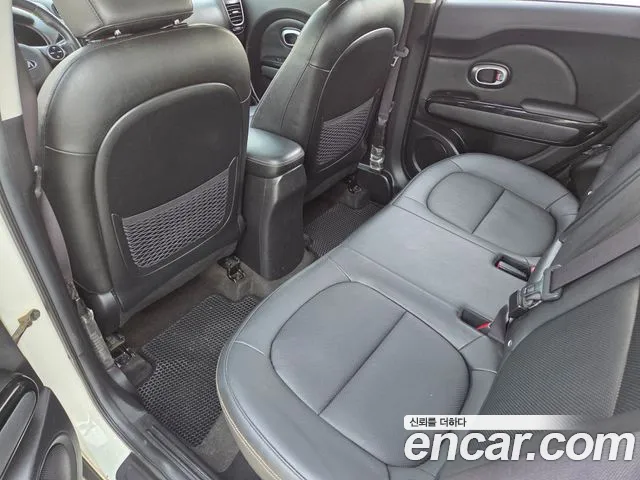 Kia Soul 2015 — фото 14