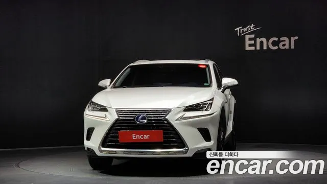 Lexus NX 2018 — фото 3