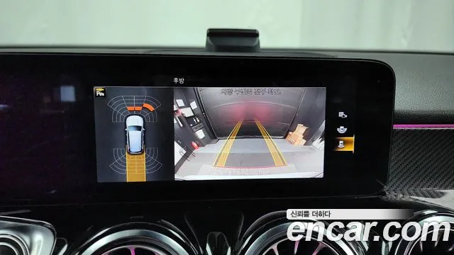 Mercedes-Benz GLB-Class 2021 — фото 15