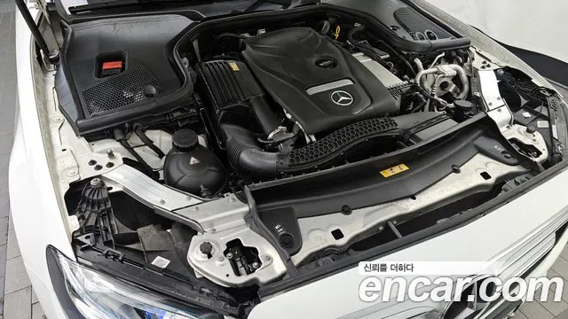 Mercedes-Benz E-Class 2017 — фото 6