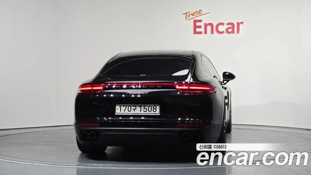 Porsche Panamera 2020 — фото 4