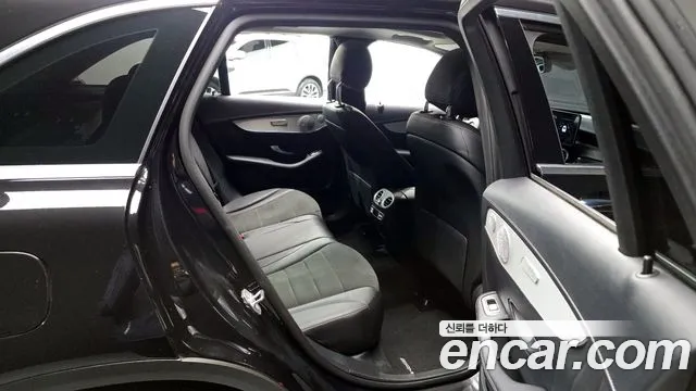 Mercedes-Benz GLC-Class 2019 — фото 12