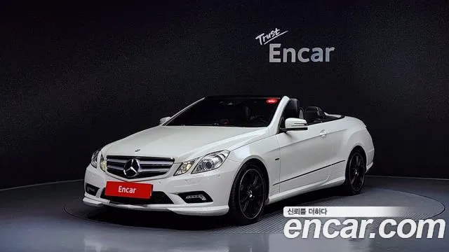 Mercedes-Benz E-Class 2012 — фото 1