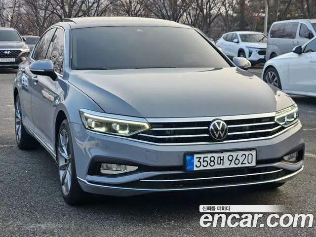 Volkswagen Passat 2022 — фото 2