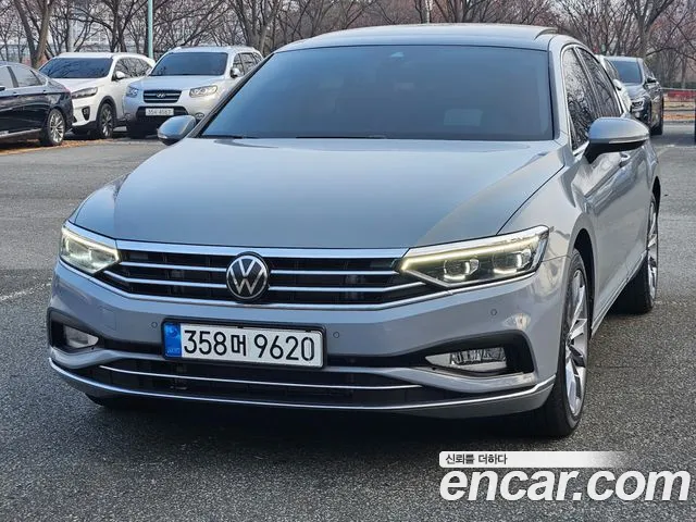 Volkswagen Passat 2022 — фото 3