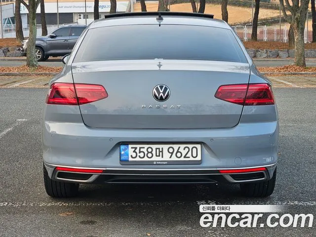 Volkswagen Passat 2022 — фото 4