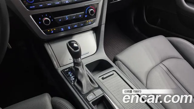 Hyundai Sonata 2017 — фото 9