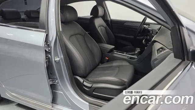 Hyundai Sonata 2017 — фото 10