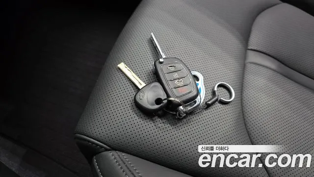 Hyundai Sonata 2017 — фото 19