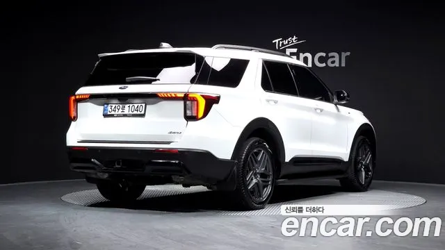 Ford Explorer 2025 — фото 2