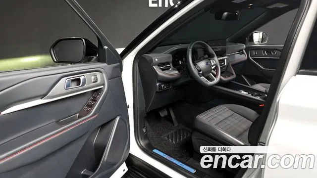 Ford Explorer 2025 — фото 10