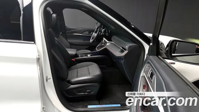 Ford Explorer 2025 — фото 11