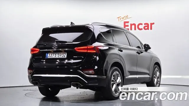 Hyundai Santafe 2019 — фото 2