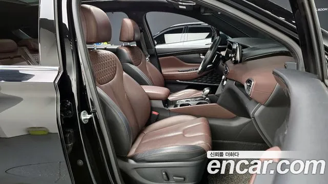 Hyundai Santafe 2019 — фото 10