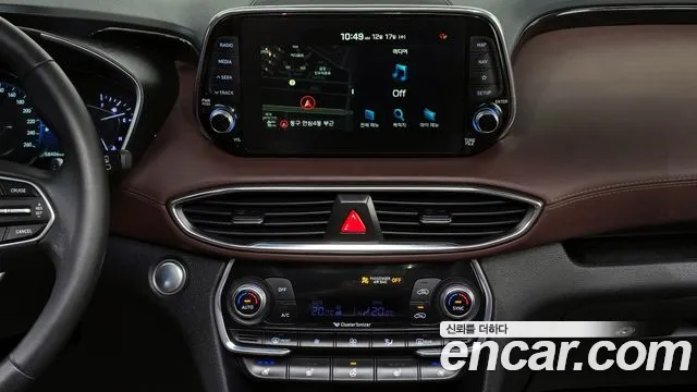 Hyundai Santafe 2019 — фото 17