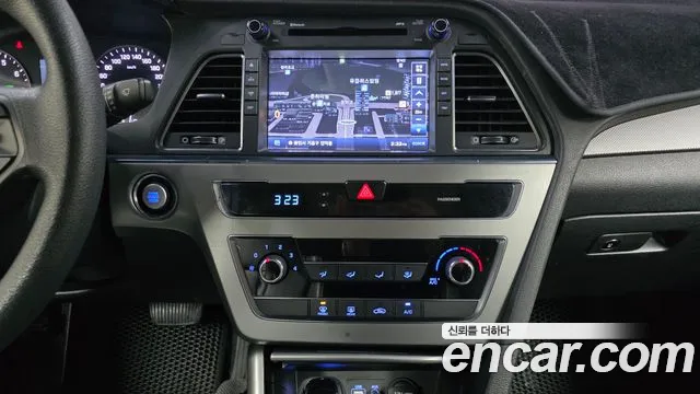 Hyundai Sonata 2015 — фото 15