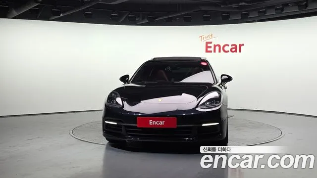 Porsche Panamera 2020 — фото 3