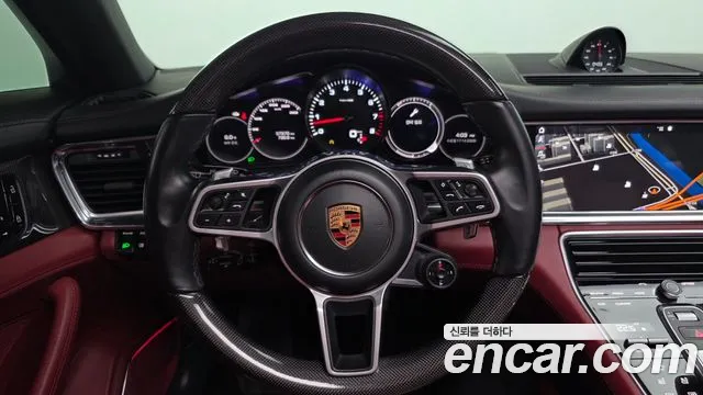 Porsche Panamera 2020 — фото 13