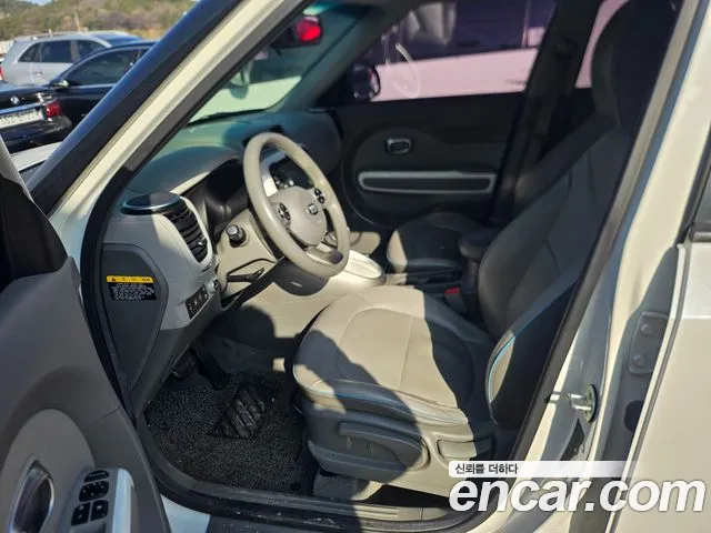 Kia Soul 2015 — фото 8
