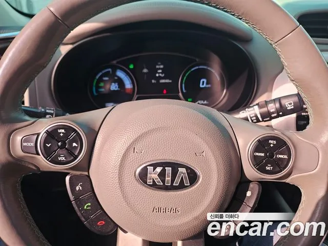 Kia Soul 2015 — фото 11