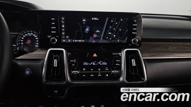 Kia Sorento 2021 — фото 16