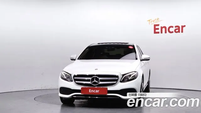 Mercedes-Benz E-Class 2018 — фото 3