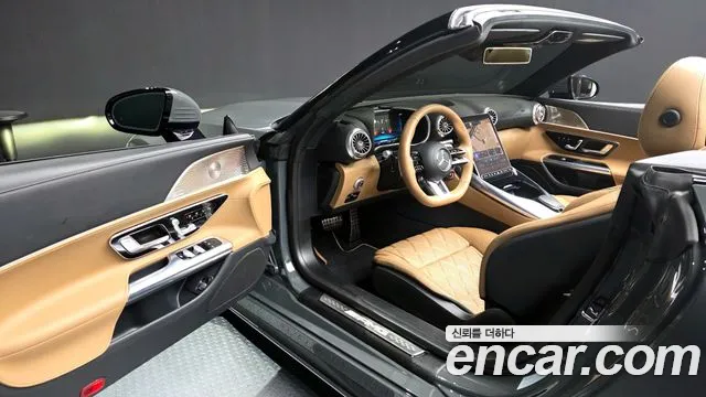 Mercedes-Benz SL-Class 2024 — фото 10