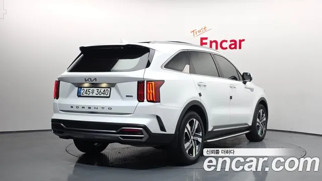 Kia Sorento 2022 — фото 2