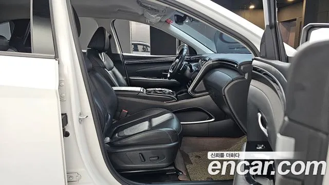 Hyundai Tucson 2022 — фото 10