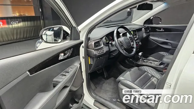 Kia Sorento 2020 — фото 10